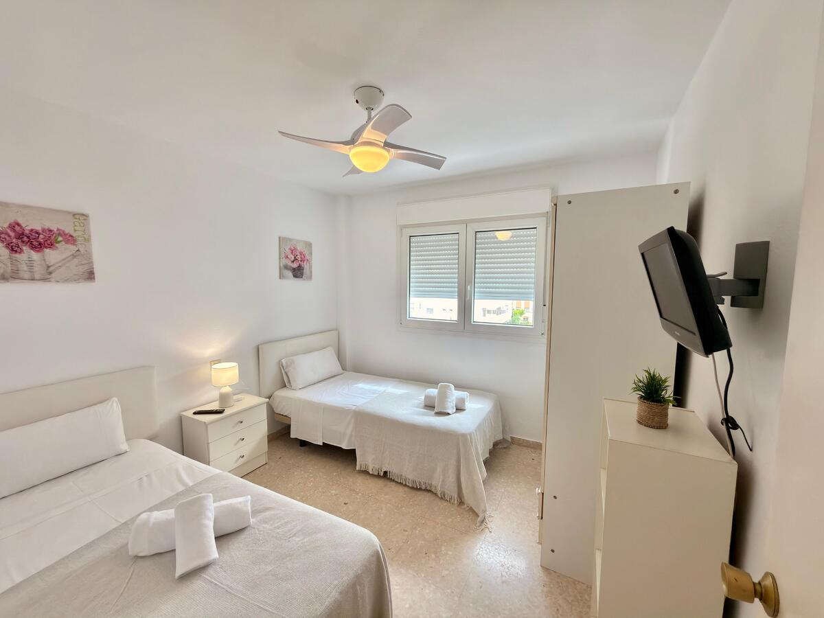Fuengirola 3 Rooms Parking - 23